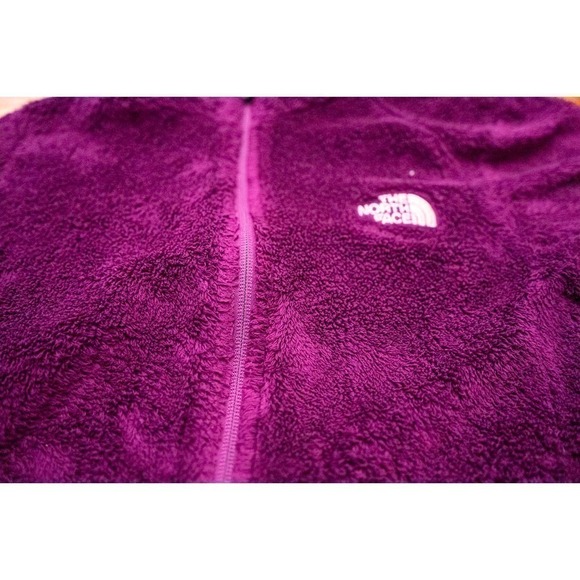 THE North Face Women's Jacket - Picture 2 of 6